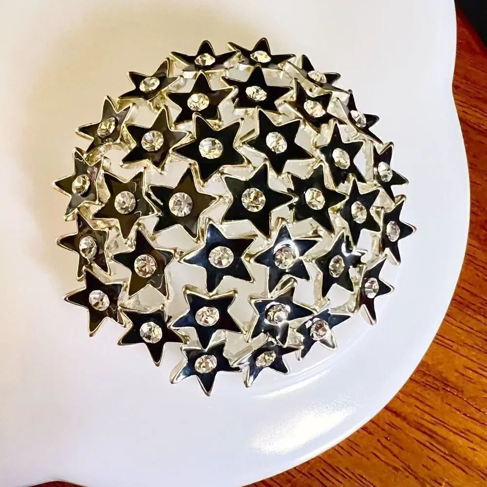 Vintage LARGE Enamel & Rhinestone Dome Starburst Star Brooch Nlack Silver 4149